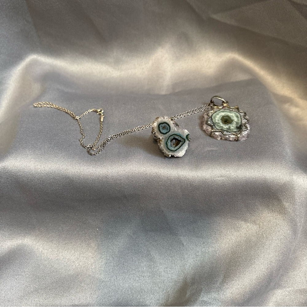 Elegant sterling Silver 925 both and Green amethyst Necklace and ring size 8